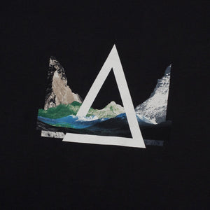 T-Shirt MOUNTAIN TRIANGLE BLACK